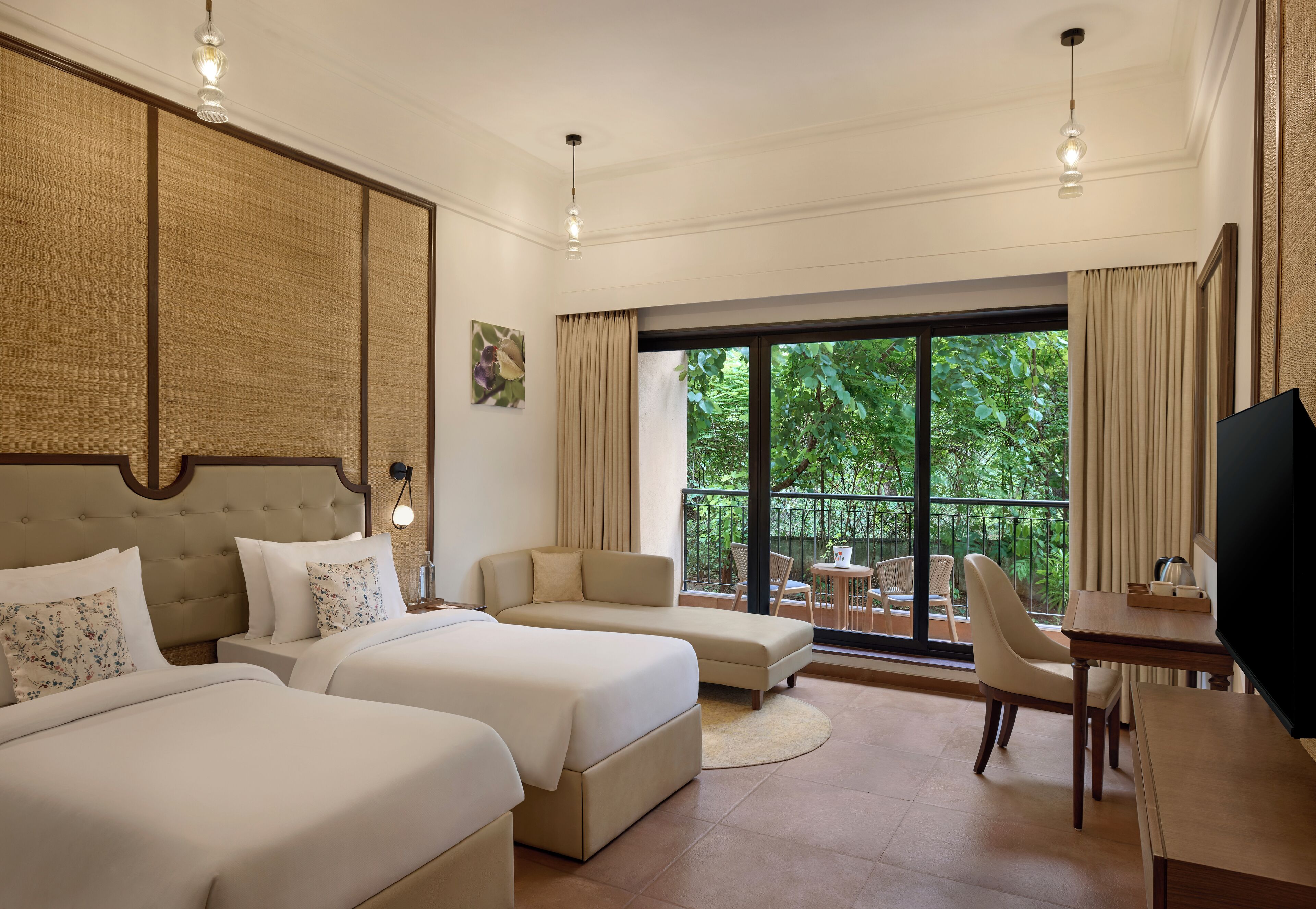 Egyptian cotton sheets, premium bedding, in-room safe, desk