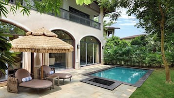 Classic Villa, 3 Bedrooms, Balcony, Garden View (Balcony) | Kolam renang | Kolam renang terbuka