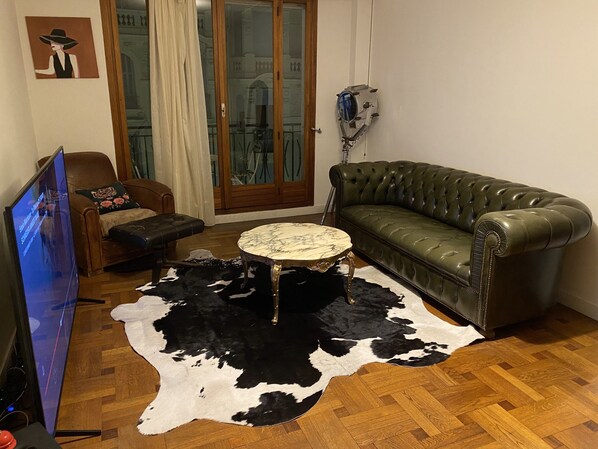 Flachbildfernseher