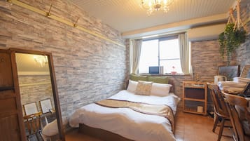 Apartemen Basic, 1 Tempat Tidur Double, Bebas Asap Rokok, lantai dasar | 1 kamar tidur dan didekorasi berbeda-beda