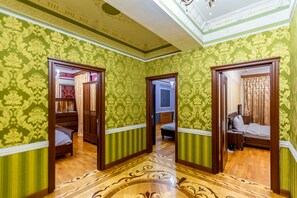 Apartamento Deluxe | 3 dormitorios, ropa de cama de alta calidad, escritorio
