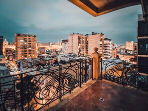 Balcony view - Nizami Street Royal Luxury Apartment (Baku)