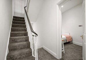 Interior - Narrow House with Free Parking | By My Getaways (Brighton)