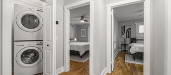 Cozy 4BR Cottage in Downtown Warm Springs