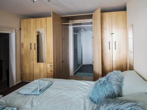 1 chambre, Wi-Fi gratuit, draps fournis