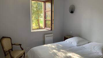 2 chambres, fer et planche Ă repasser, lit parapluie, Wi-Fi gratuit