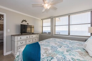 3 dormitorios, tabla de planchar con plancha, wifi gratis y ropa de cama