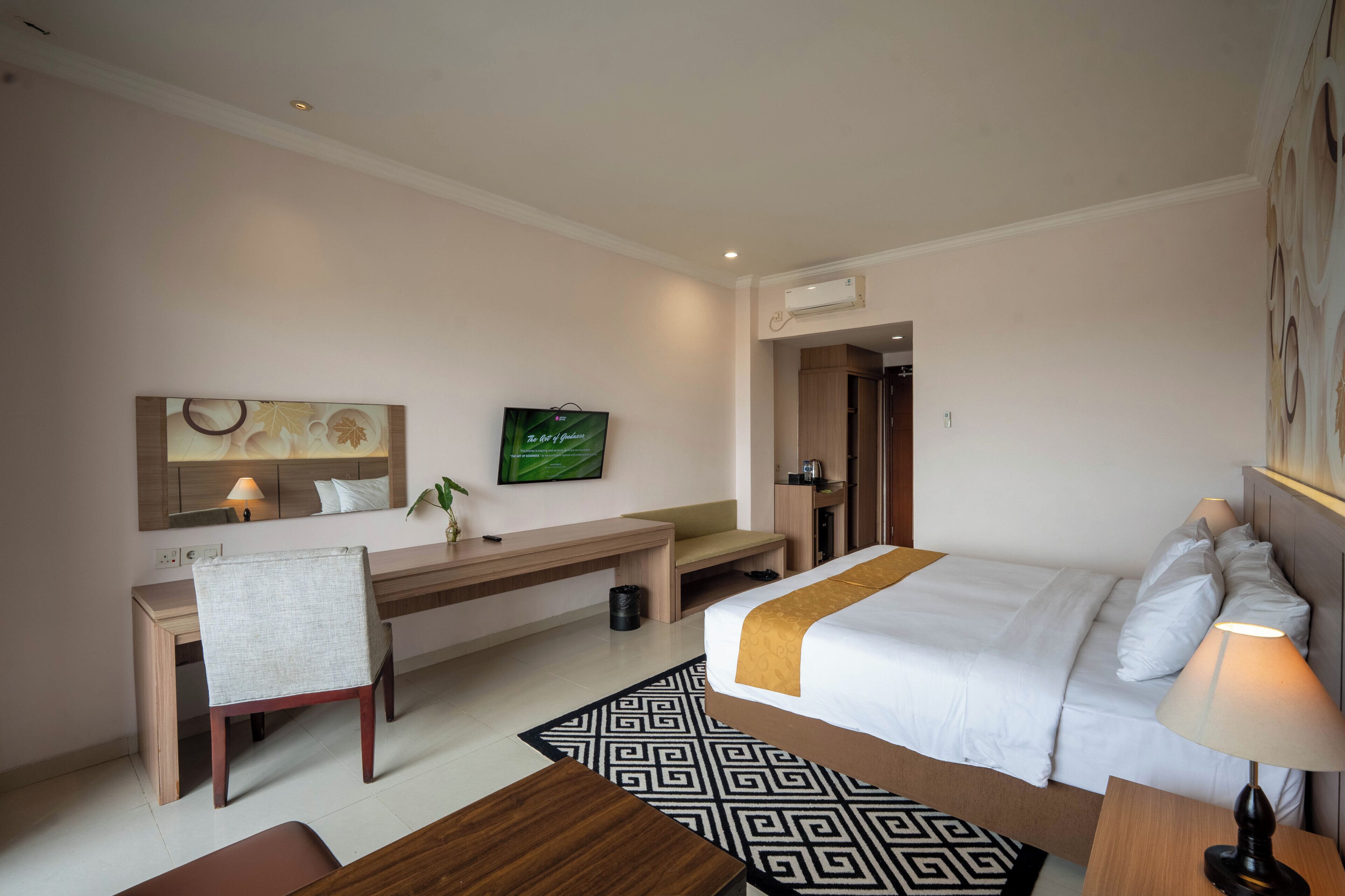 Deluxe Room, Pool View | Desk, laptop workspace, soundproofing, iron/ironing board