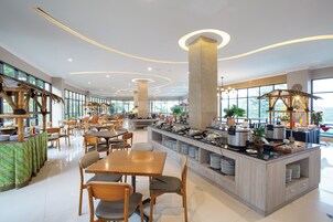 Daily buffet breakfast (IDR 150000 per person)