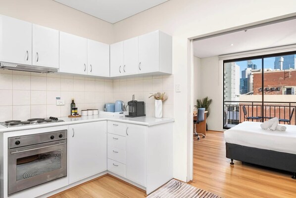 Fridge, microwave, oven, stovetop