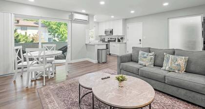Chic Modern Hideaway w/ Patio Near LA Best Sights6