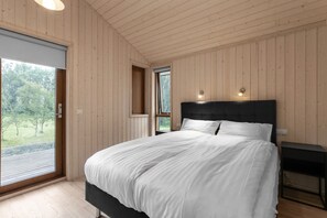 3 عدّة غرف نوم ومكواة/لوح كي وسرير سفر وواي فاي مجانًا