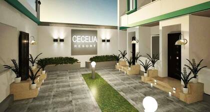 10 minutes to the beach! Luxurious condo hotel at an affordable price.