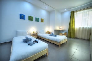 2 habitaciones, tabla de planchar con plancha y wifi gratis