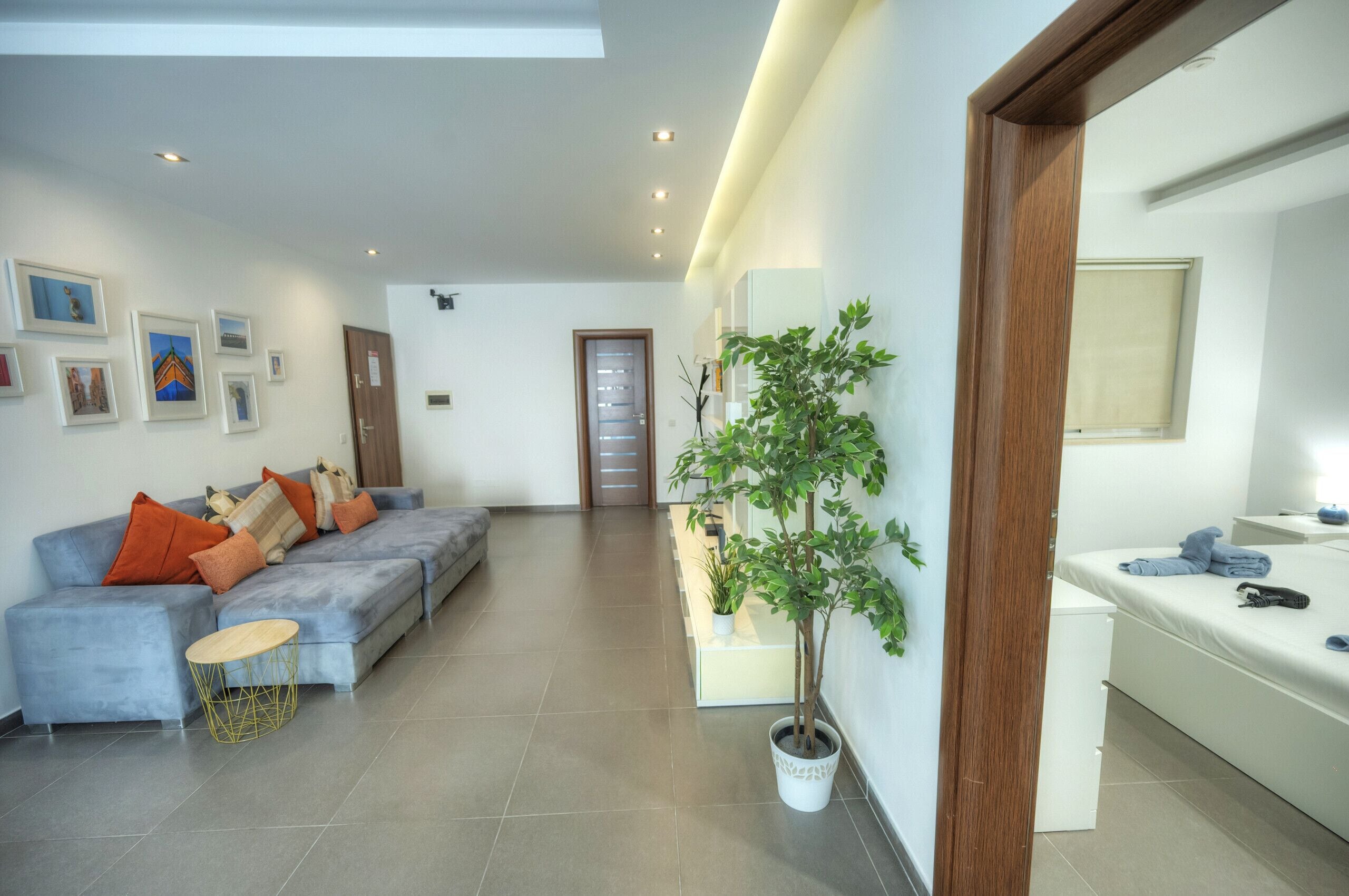 2 sovrum, strykjärn/strykbräda, gratis wi-fi och sängkläder