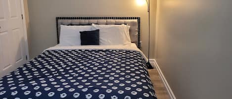 2 bedrooms, WiFi, bed sheets