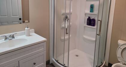 This beautiful comfy basement apartment 5 minutes from the park.