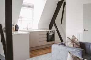 Interior - Modern, 2 - bedroom apartment (York)