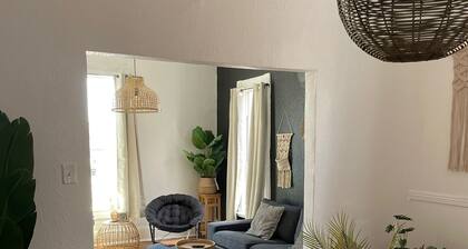 Boho Casita close to downtown and I10