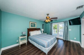 3 chambres, fer et planche à repasser, Wi-Fi, draps fournis