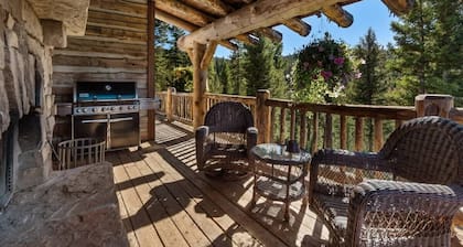 Stunning 5 Bedroom Big Sky Home on 20 Acres