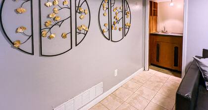 Comfortable and elegant 3BDR duplex, unit # 6