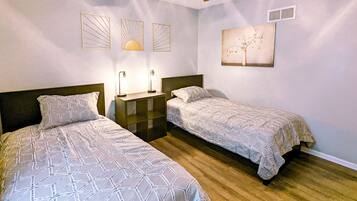 3 soveværelser, strygejern/strygebræt, Wi-Fi, sengetøj