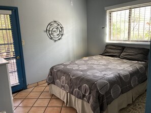 2 chambres, bureau, fer et planche à repasser, Wi-Fi gratuit