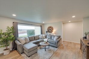 TV connectée, cheminée, jeux vidéo