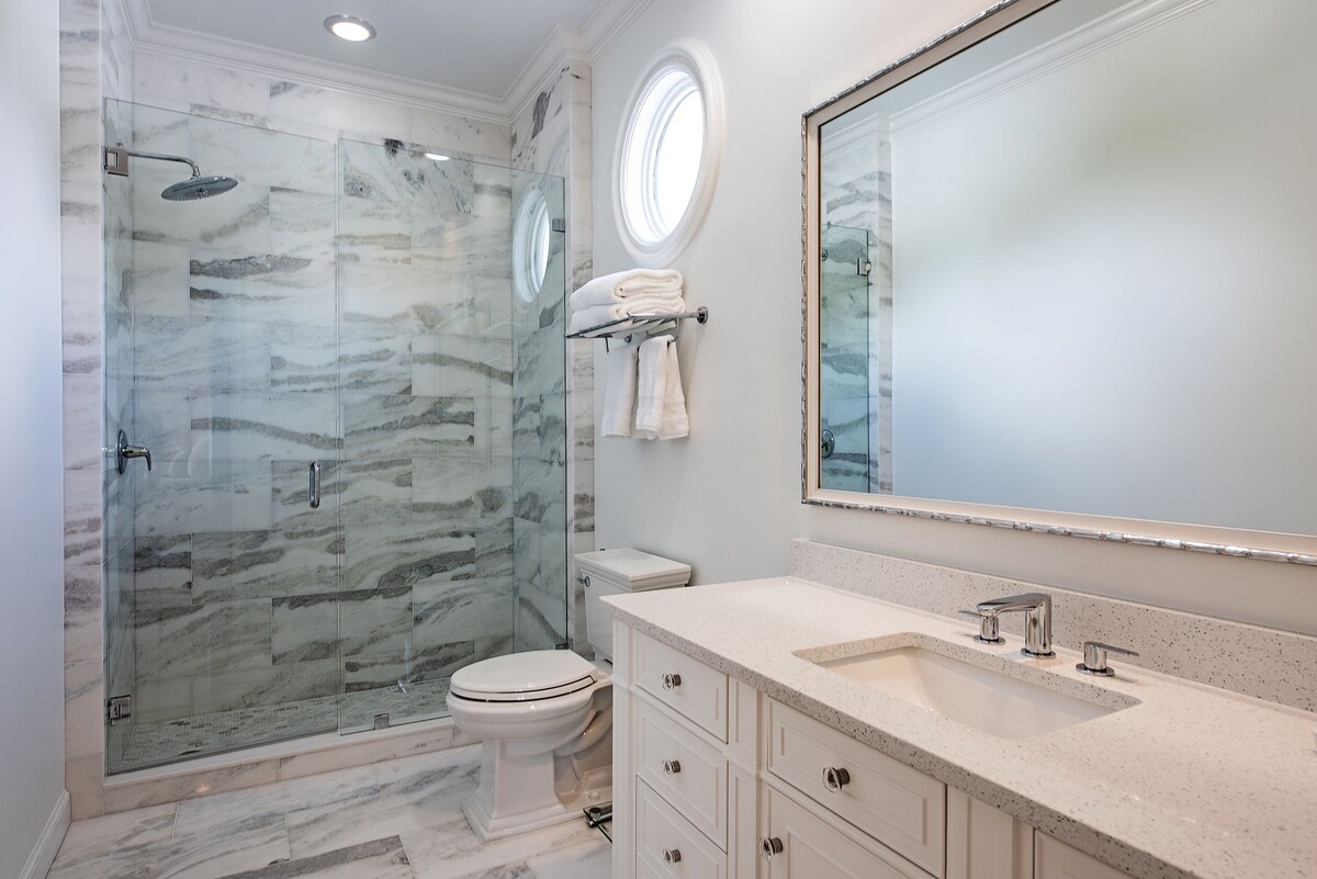 Photo 13 of Port Royal elegance for the traveler who desires the luxury and location.