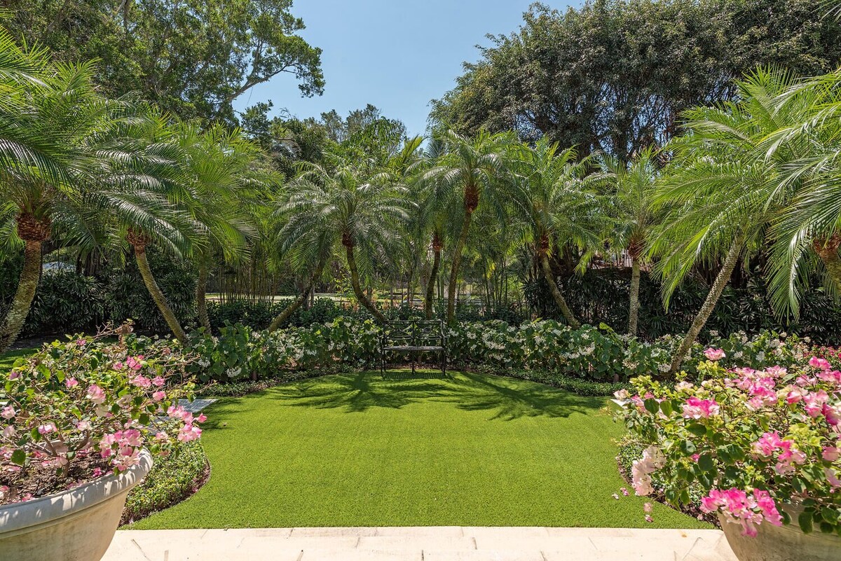 Photo 19 of Port Royal elegance for the traveler who desires the luxury and location.