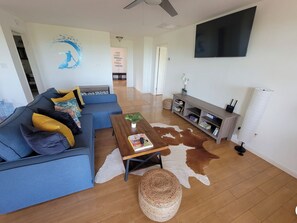 Smart TV - Villa Bella Vita/Close to Little Exuma/Ocean View (Exuma)