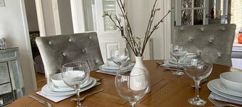 Lovely 3-bed House in Bridgend 7min From Porthcawl