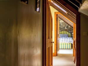 10 bedrooms, free WiFi, bed sheets - Dalnaglar Castle - UK7072 (Glenshee, Cairngorms)