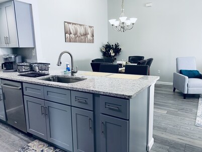 Newly Renovated Cocoa Home