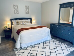3 Schlafzimmer, Schreibtisch, Bügeleisen/Bügelbrett, kostenloses WLAN