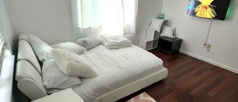 3 bedrooms, WiFi