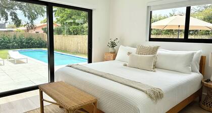 POOL- Sleeps 8- Mins to Calle 8 - SoBe - Brickell