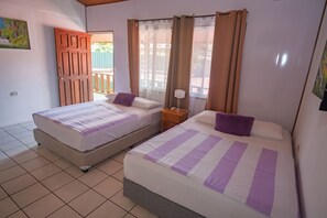 واي فاي مجانًا وملاءات أسرّة