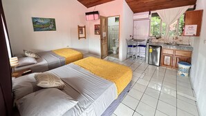Quadruple Room | WiFi (無料)、ベッドシーツ