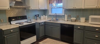 3-bedroom vacation home 6 minutes from Brown University