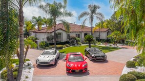 Property grounds - Grand Lux - Luxury Resort Pool Villa -  Close to Wineries, Beaches, Temecula (Fallbrook)