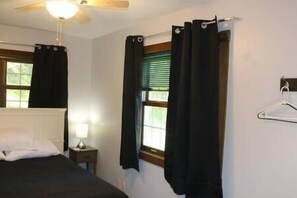 2 habitaciones, tabla de planchar con plancha y wifi gratis