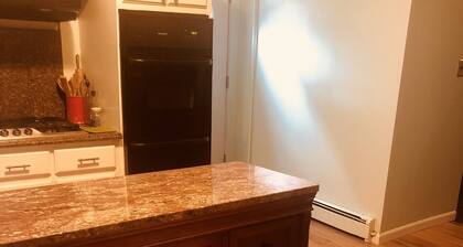 Studio apartment close metro north Yonkers station