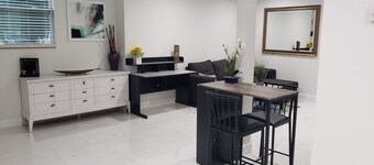 Adorable 1bed 1 bath guest house