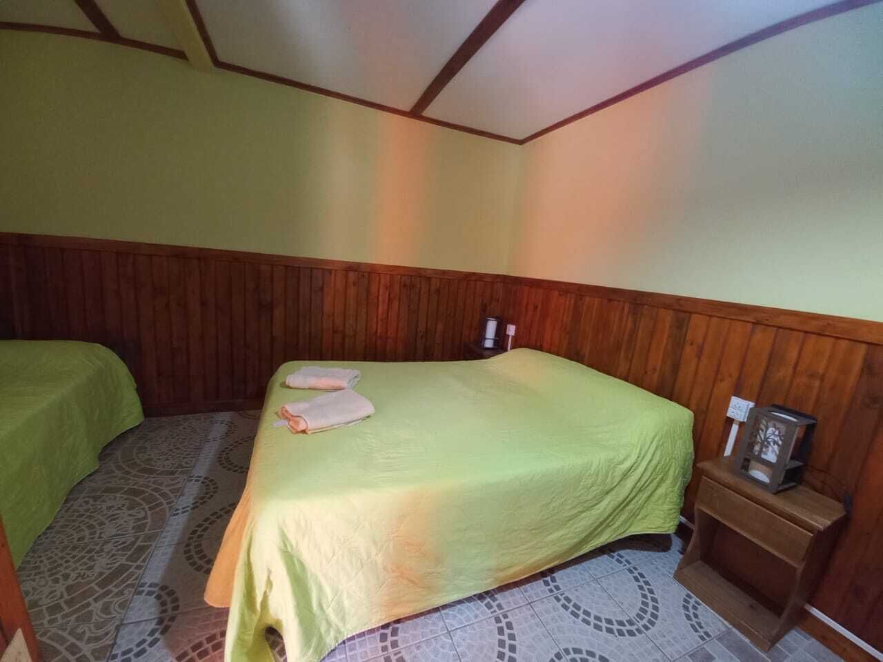 1 habitación, wifi gratis, ropa de cama y acceso para silla de ruedas 