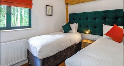 1 bedroom accommodation in Ellesmere