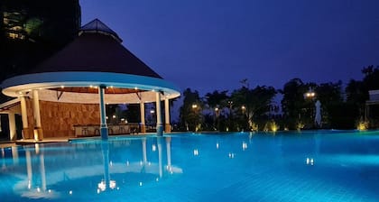 CASTLE BAYVIEW RESORT & SPA