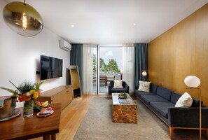 Presidential-suite | Opholdsområde | 43-tommers smart-tv med digitale kanaler, tv