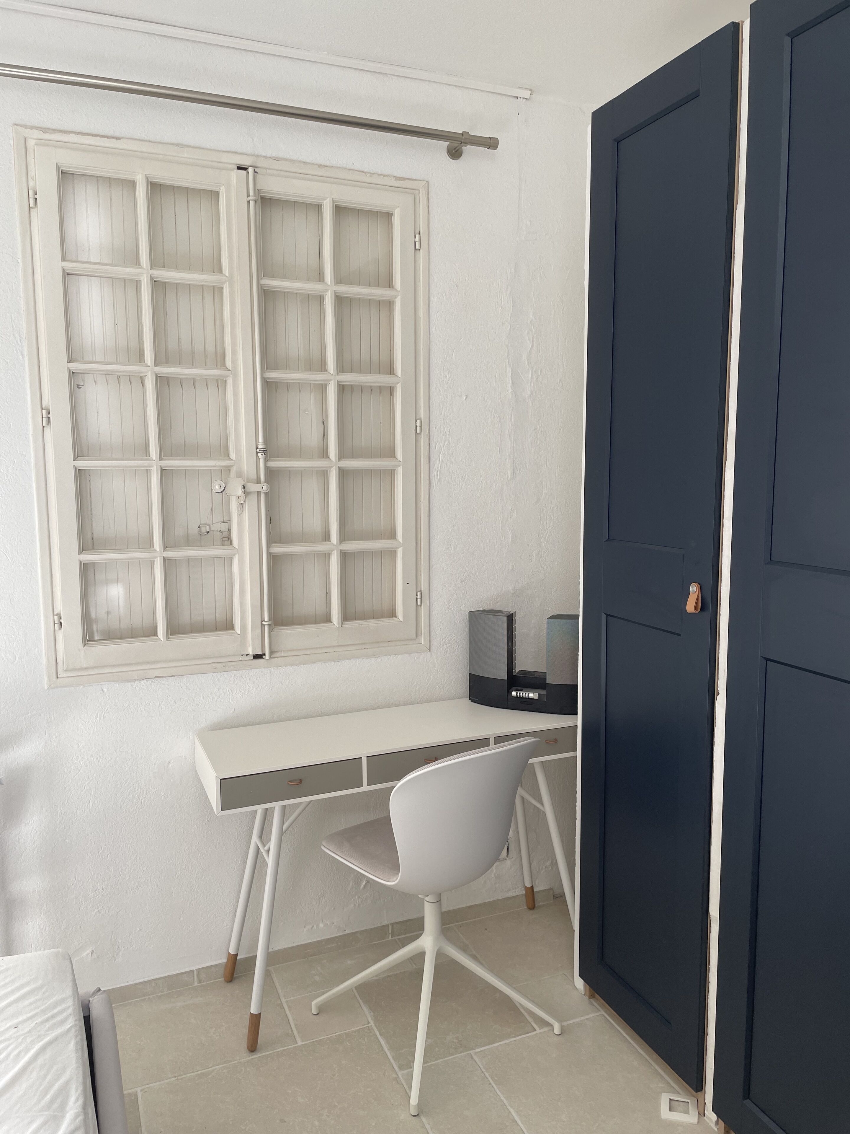 Working space, 2nd floor bedroom, canal side